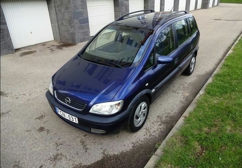 Продам Opel Zafira 2001 года в Киеве