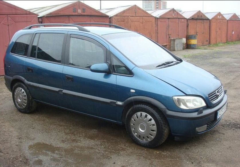 Продам Opel Zafira 2001 года в Киеве