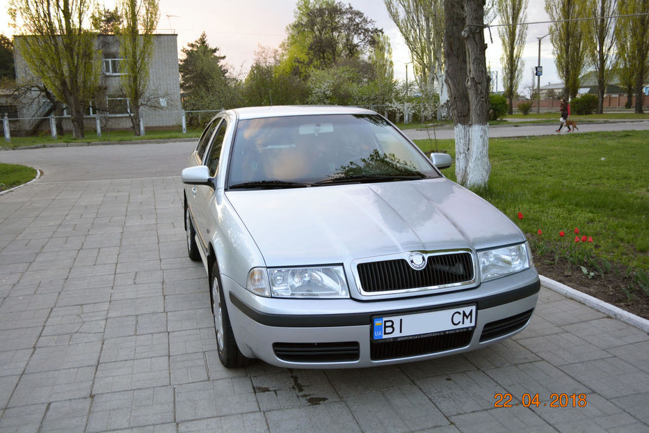 Продам Skoda Octavia Tour AGU 1.8T (150 л.с.) 2009 года в г. Комсомольск, Полтавская область