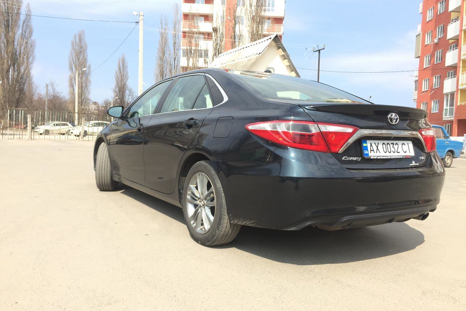 Продам Toyota Camry SE 2015 года в Харькове