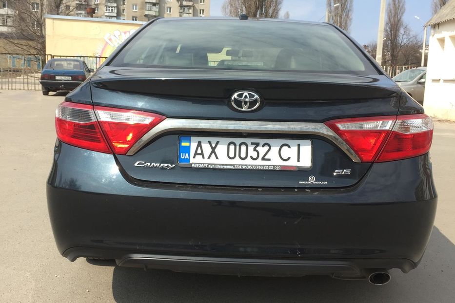 Продам Toyota Camry SE 2015 года в Харькове