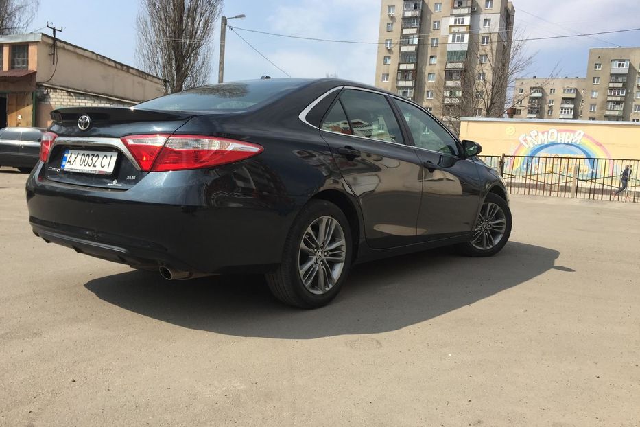 Продам Toyota Camry SE 2015 года в Харькове