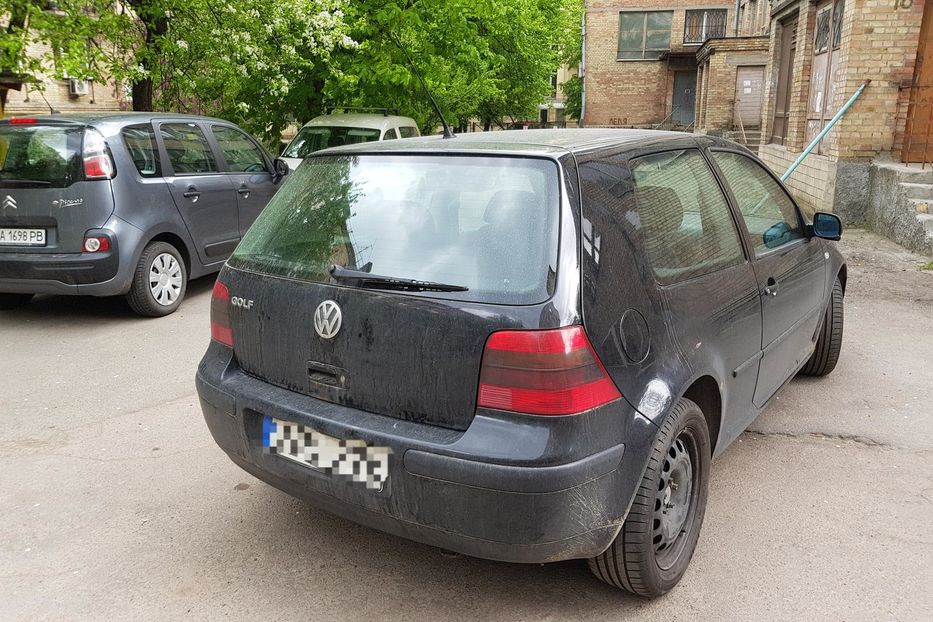 Продам Volkswagen Golf IV 2000 года в Киеве