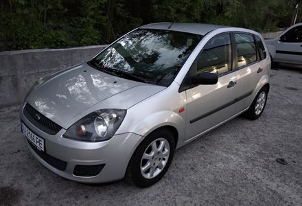 Продам Ford Fiesta 1.3 2006 года в Киеве