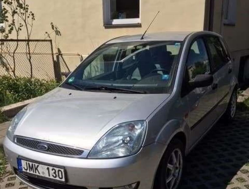 Продам Ford Fiesta 2003 года в Киеве