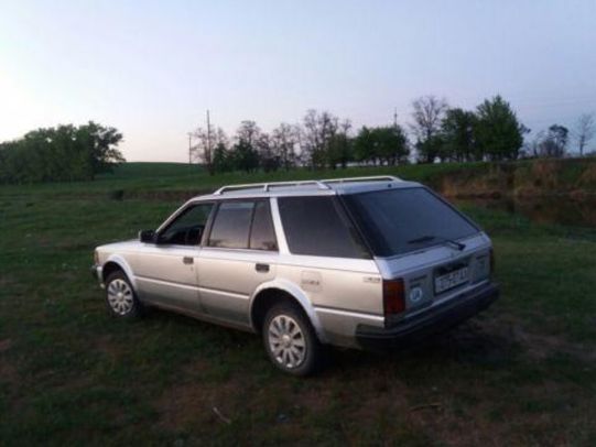 Продам Nissan Bluebird 1988 года в г. Мариуполь, Донецкая область