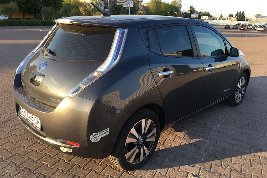 Продам Nissan Leaf SL+P 2013 года в Житомире