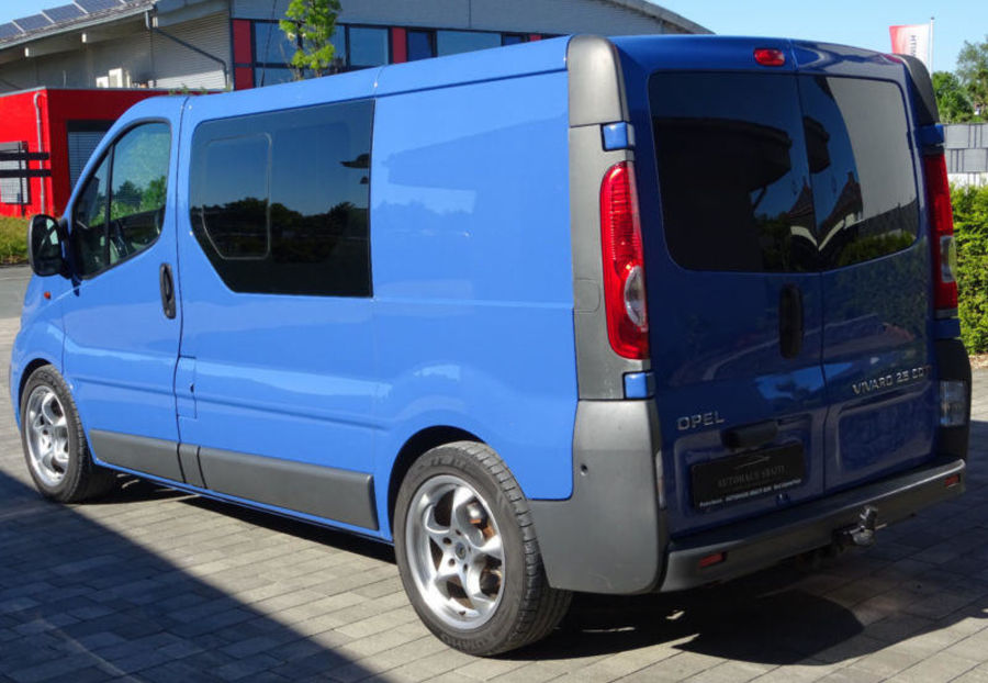 Продам Opel Vivaro груз. 2009 года в Львове