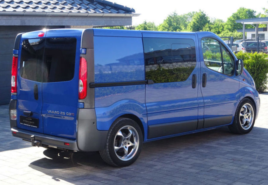 Продам Opel Vivaro груз. 2009 года в Львове