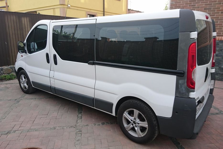 Продам Opel Vivaro пасс. 2007 года в Киеве