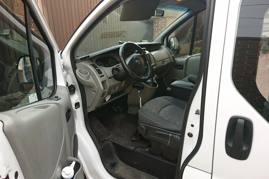 Продам Opel Vivaro пасс. 2007 года в Киеве