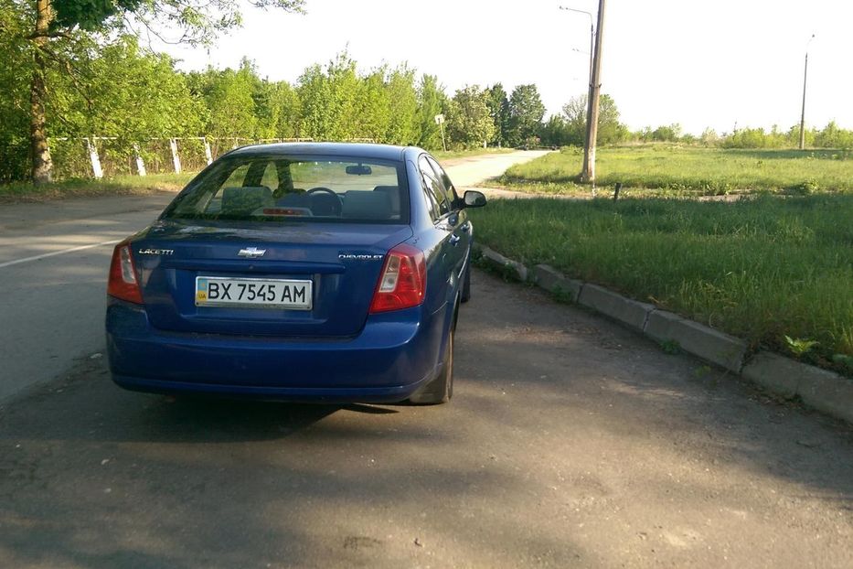 Продам Chevrolet Lacetti 1.6 2005 года в Хмельницком