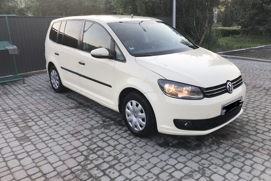 Продам Volkswagen Touran 1.6 TRENDLINE  2011 года в г. Надворная, Ивано-Франковская область