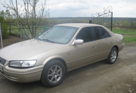 Продам Toyota Camry 1998 года в г. Пологи, Запорожская область