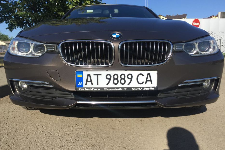 Продам BMW 320 LUXURY 2013 года в Ивано-Франковске