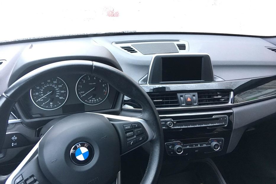 Продам BMW X1 2015 года в г. Каменское, Днепропетровская область