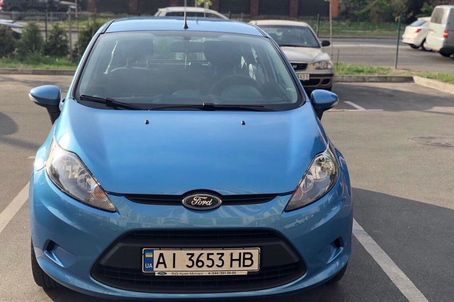 Продам Ford Fiesta 2011 года в Киеве