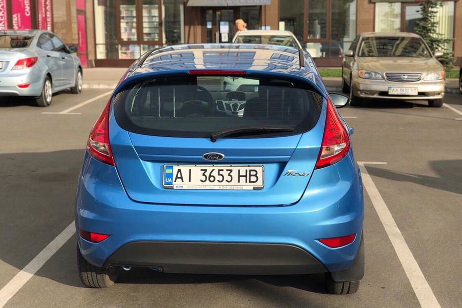 Продам Ford Fiesta 2011 года в Киеве