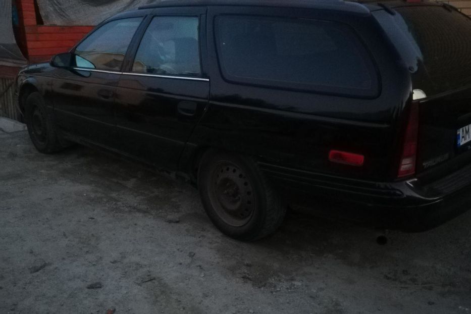 Продам Ford Taurus 1993 года в г. Бородянка, Киевская область