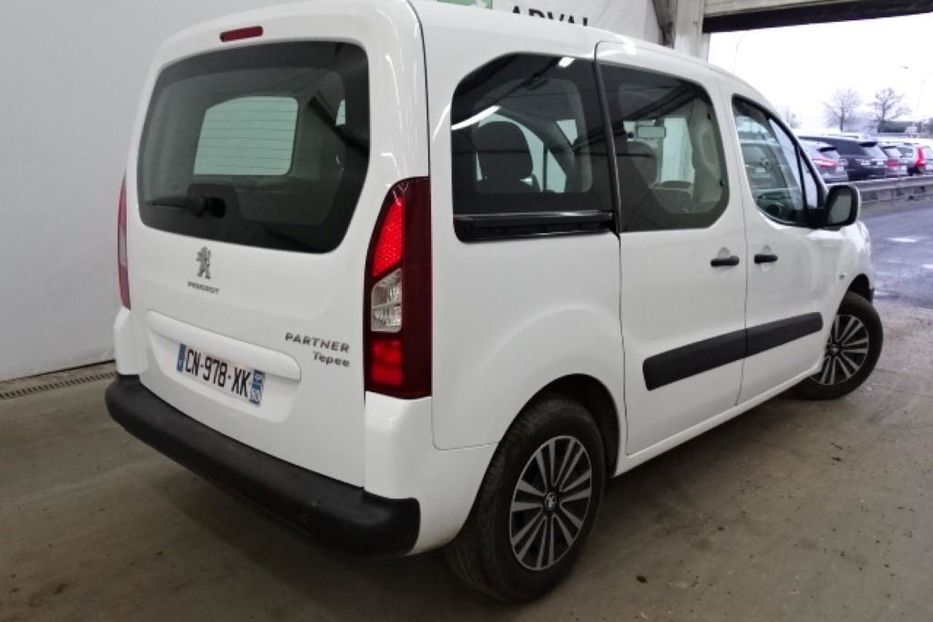 Продам Peugeot Partner пасс. 2012/12 2012 года в Львове