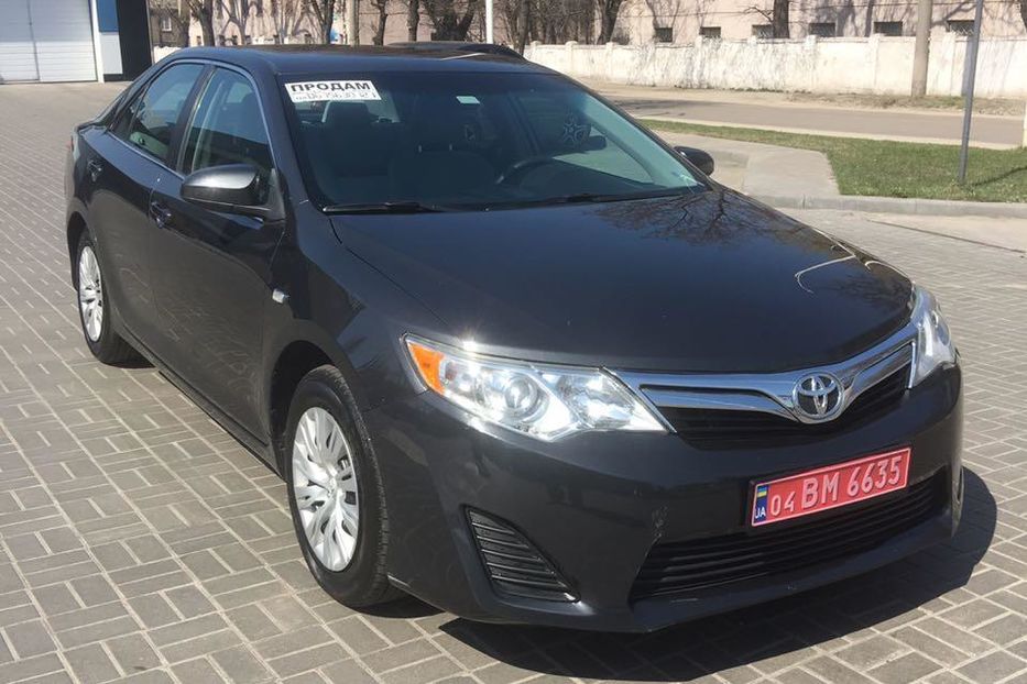 Продам Toyota Camry 2014 года в г. Каменское, Днепропетровская область