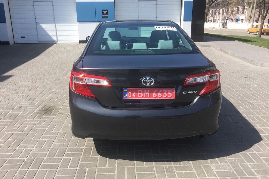 Продам Toyota Camry 2014 года в г. Каменское, Днепропетровская область