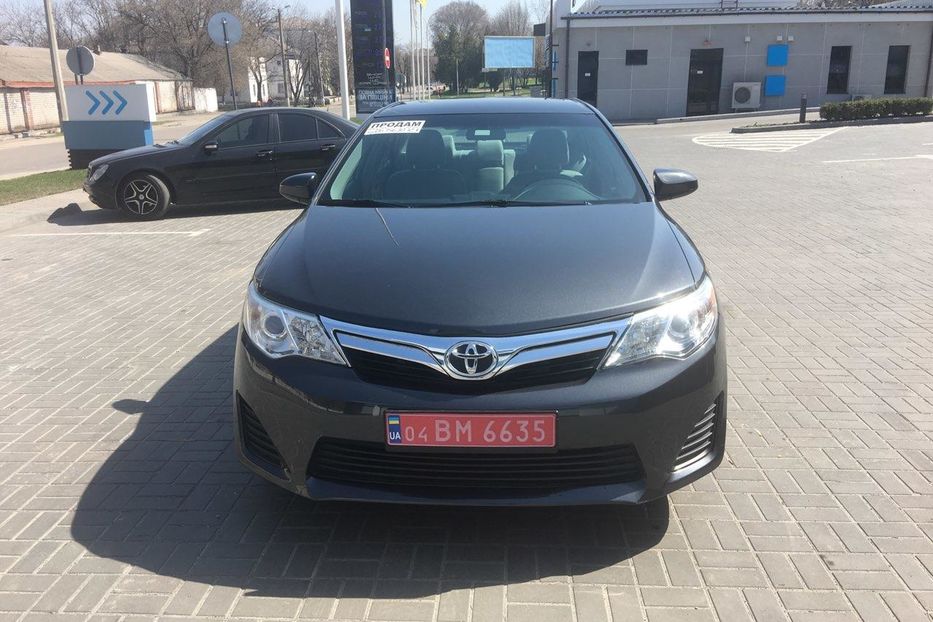 Продам Toyota Camry 2014 года в г. Каменское, Днепропетровская область