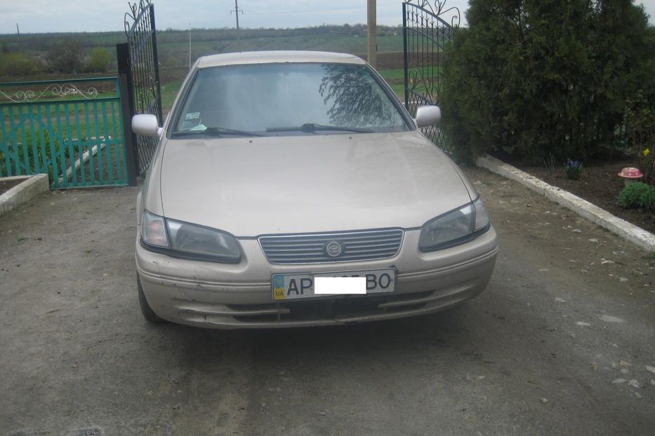 Продам Toyota Camry 1998 года в г. Пологи, Запорожская область