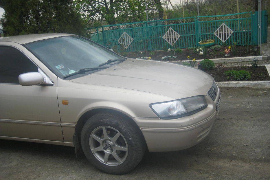 Продам Toyota Camry 1998 года в г. Пологи, Запорожская область