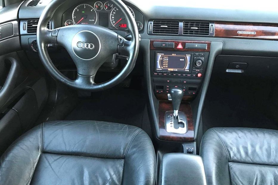 Продам Audi A6 2003 года в Киеве