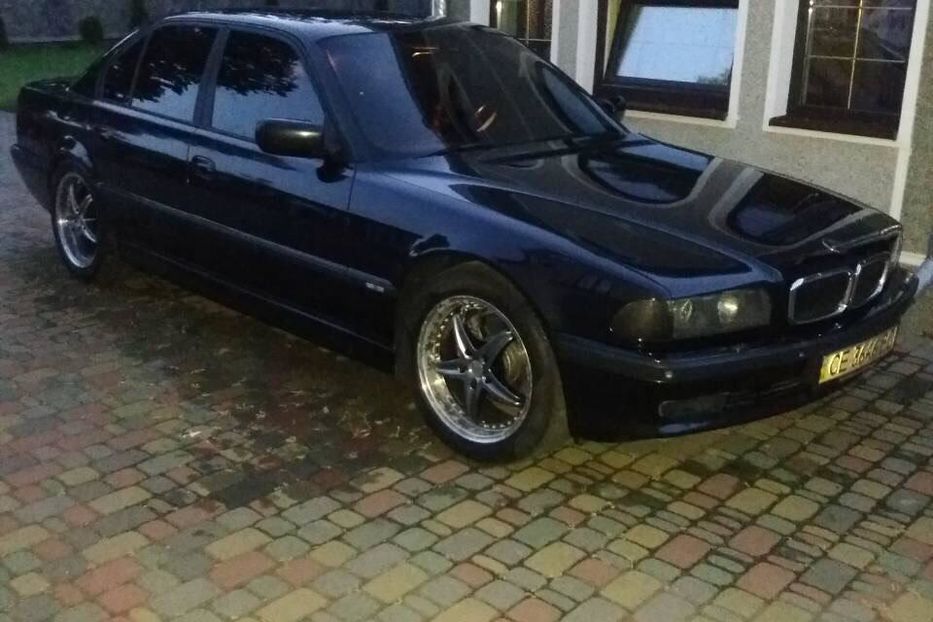Продам BMW 740 бизнес-класс 1998 года в Черновцах