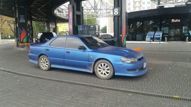 Продам Toyota Windom Правый руль 1997 года в Одессе