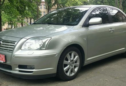 Продам Toyota Avensis 2004 года в Киеве