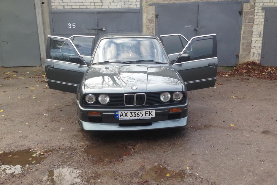 Продам BMW 318 1986 года в Харькове