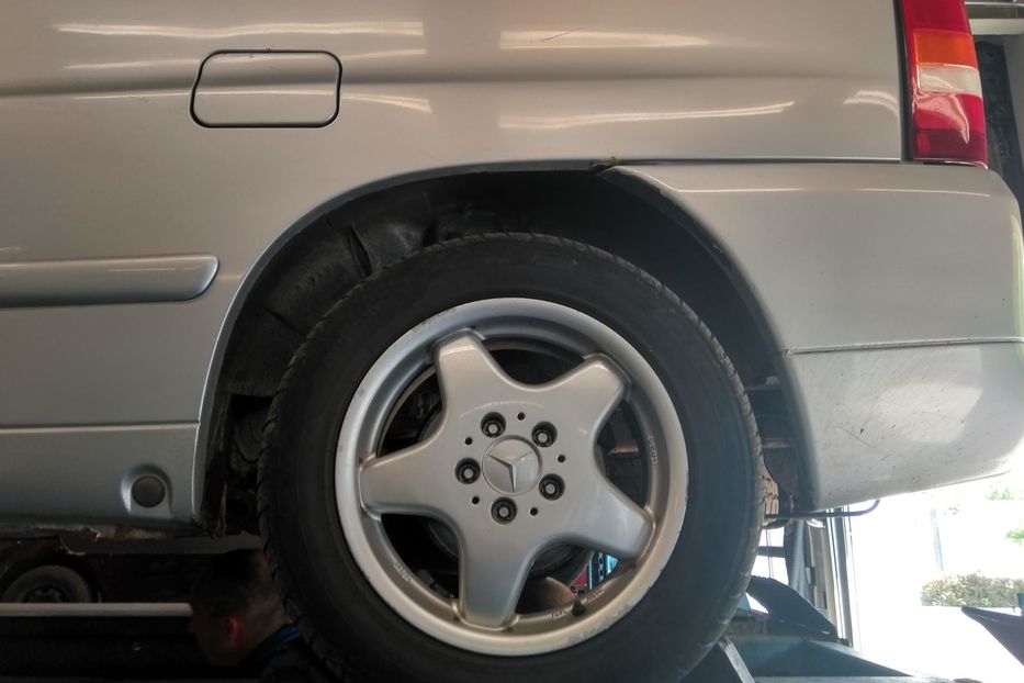 Продам Mercedes-Benz Vito пасс. 2001 года в Киеве