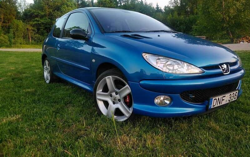 Продам Peugeot 206 2004 года в Киеве