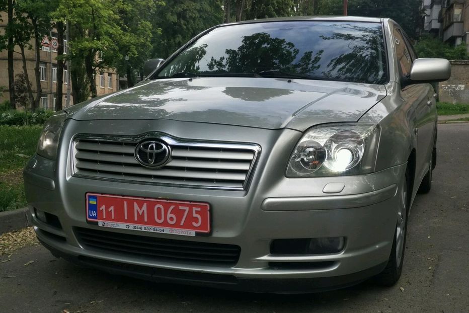 Продам Toyota Avensis 2004 года в Киеве