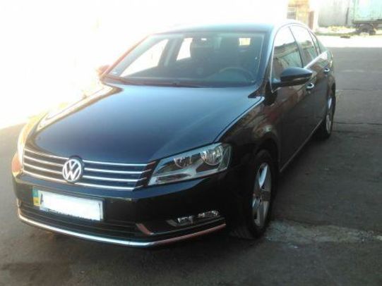 Продам Volkswagen Passat B7 TSI 2011 года в Киеве