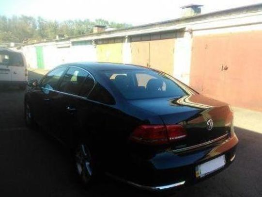 Продам Volkswagen Passat B7 TSI 2011 года в Киеве