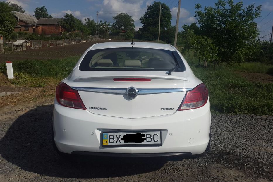 Продам Opel Insignia 2013 года в Хмельницком