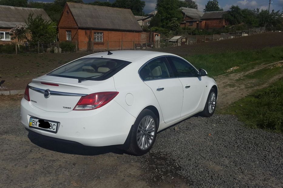 Продам Opel Insignia 2013 года в Хмельницком