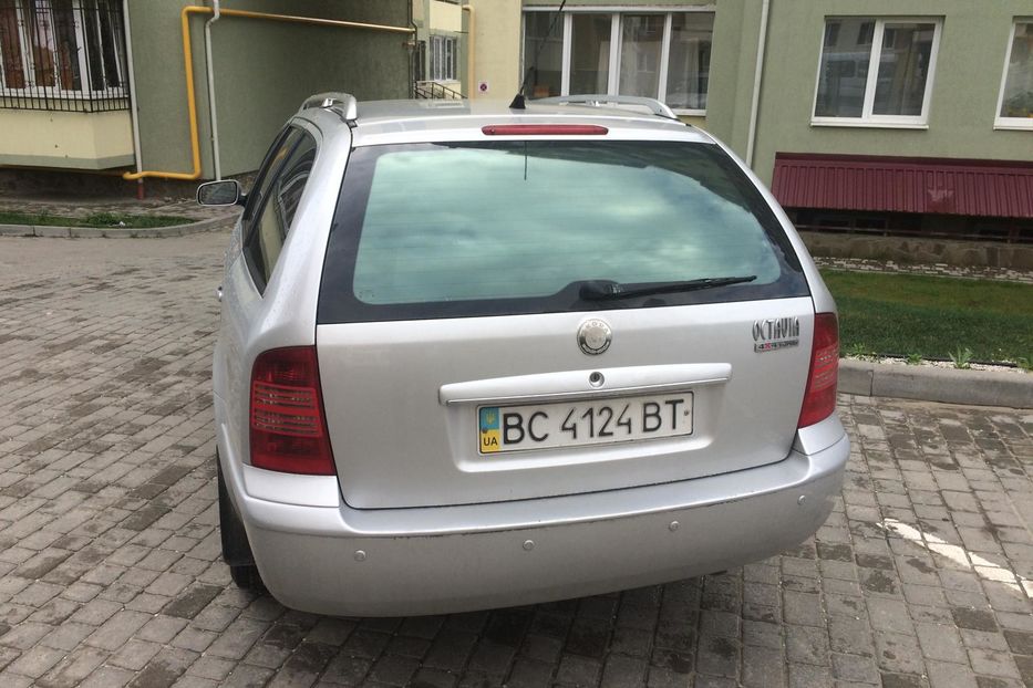 Продам Skoda Octavia Tour Combi Elegance 4x4 2003 года в Львове