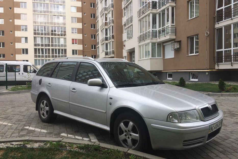 Продам Skoda Octavia Tour Combi Elegance 4x4 2003 года в Львове