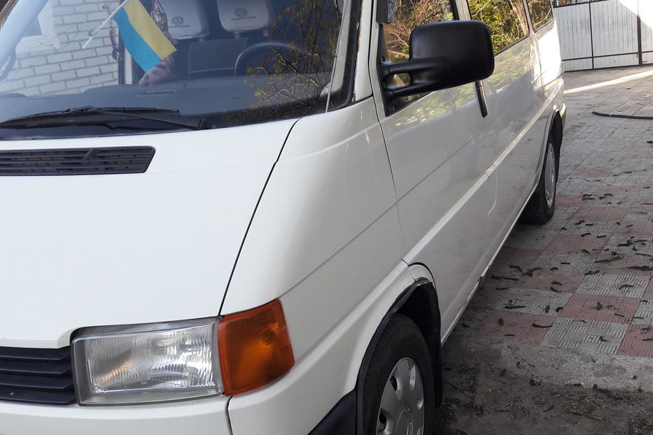 Продам Volkswagen T4 (Transporter) пасс. 1996 года в г. Умань, Черкасская область