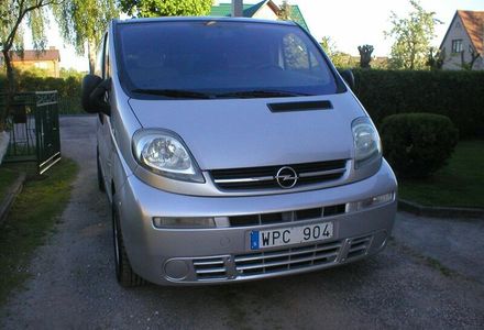 Продам Opel Vivaro пасс. 2005 года в Киеве