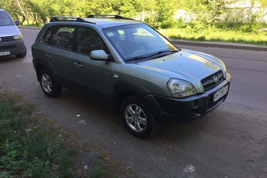 Продам Hyundai Tucson 2.7 2008 года в г. Черняхов, Житомирская область