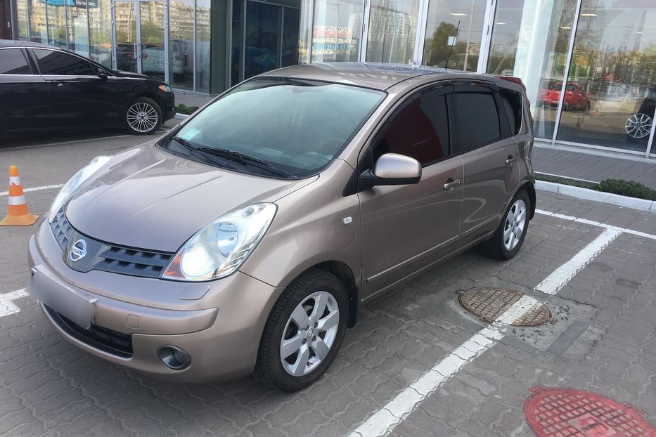 Продам Nissan Note E11 Tekna MAXI 2009 года в Киеве