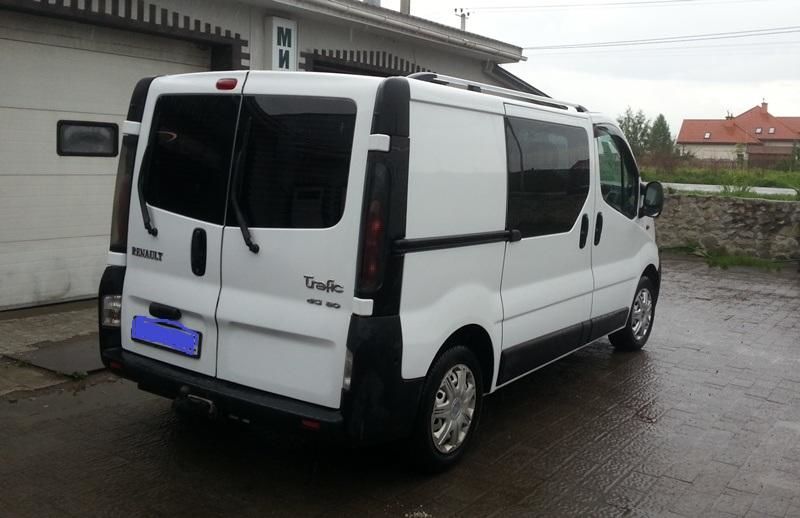 Продам Renault Trafic пасс. 2003 года в Киеве