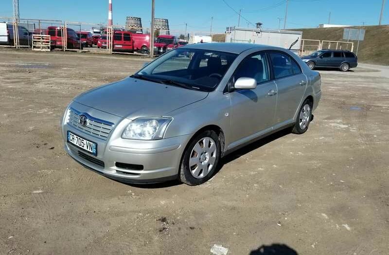 Продам Toyota Avensis 2006 года в Киеве