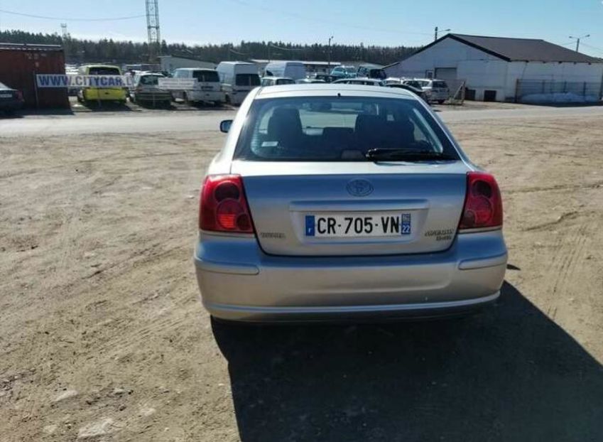 Продам Toyota Avensis 2006 года в Киеве